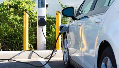 Government Support for Electric Vehicle Investment