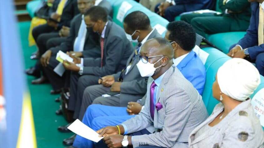 Idle Govt Loans Pile Pressure on Tax Payer