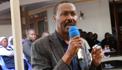 Muntu Accuses Museveni of Turning Ugandans into Beggars