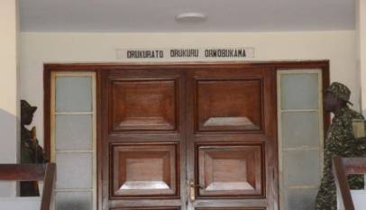 Security Blocks Tooro Rukurato Sitting