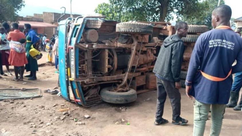 Two Suspected Car Robbers Killed By Mob In Kakumiro
