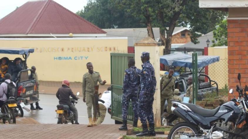 Supporters of Rival Candidates Clash at Hoima High Court